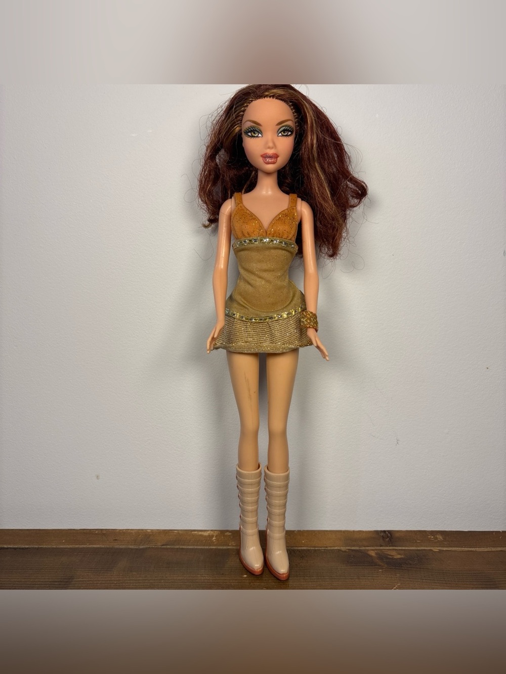 My Scene My Bling Bling Chelsea Doll 2005 Gold Outfit Boots Belly Stud Y2K
